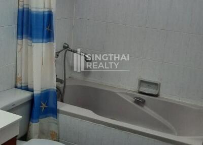 For RENT : Windsor Tower / 4 Bedroom / 3 Bathrooms / 310 sqm / 60000 THB [R10048]