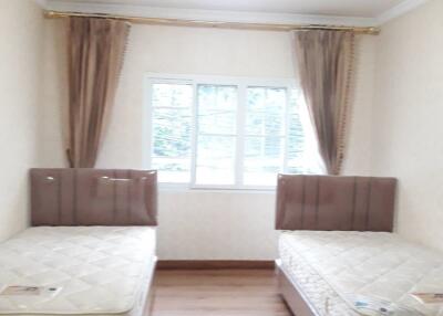 For RENT : M.P.K. / 2 Bedroom / 2 Bathrooms / 155 sqm / 60000 THB [7036888]