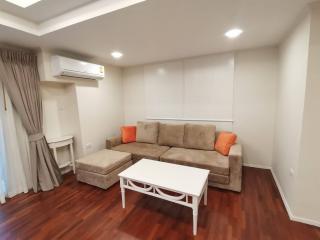 For RENT : M Towers / 2 Bedroom / 2 Bathrooms / 120 sqm / 60000 THB [R11072]