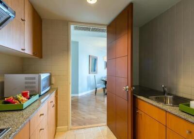 For RENT : Chatrium Residence Sathon Bangkok / 1 Bedroom / 1 Bathrooms / 70 sqm / 60000 THB [R11164]