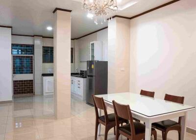 For RENT : Townhouse Phrakhanong / 3 Bedroom / 3 Bathrooms / 250 sqm / 60000 THB [10697335]