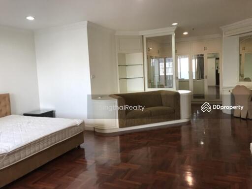 For RENT : Fifty Fifth Tower / 3 Bedroom / 3 Bathrooms / 223 sqm / 60000 THB [4696901]