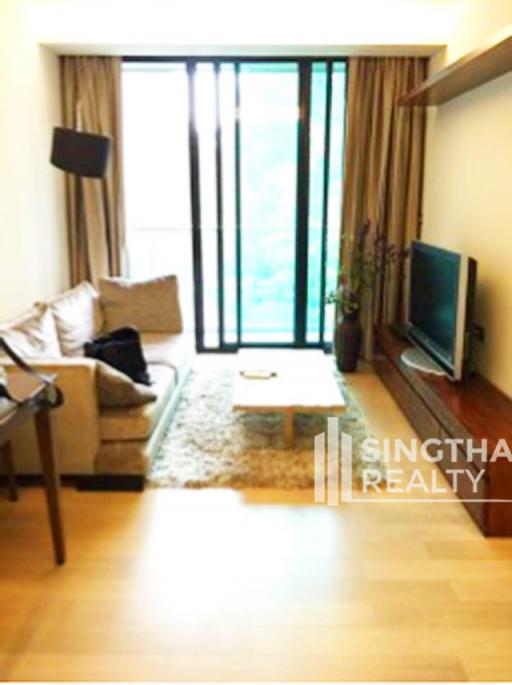 For RENT : Via 49 / 2 Bedroom / 2 Bathrooms / 66 sqm / 61000 THB [6638987]