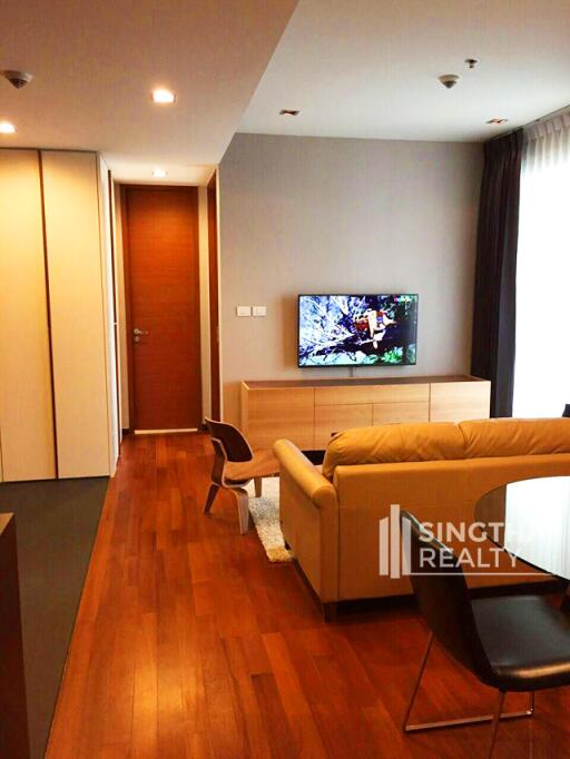 For RENT : Ashton Morph 38 / 2 Bedroom / 2 Bathrooms / 72 sqm / 61000 THB [7918263]