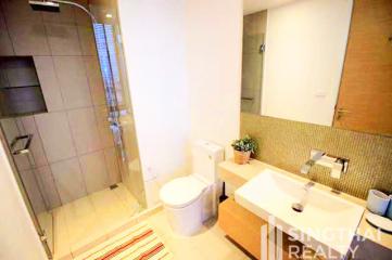 For RENT : The Lofts Ekkamai / 2 Bedroom / 2 Bathrooms / 76 sqm / 63000 THB [6620250]