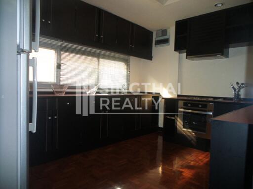 For RENT : Phatana Court / 3 Bedroom / 3 Bathrooms / 201 sqm / 65000 THB [2865410]