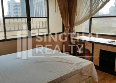 For RENT : Acadamia Grand Tower / 3 Bedroom / 2 Bathrooms / 195 sqm / 65000 THB [3591557]