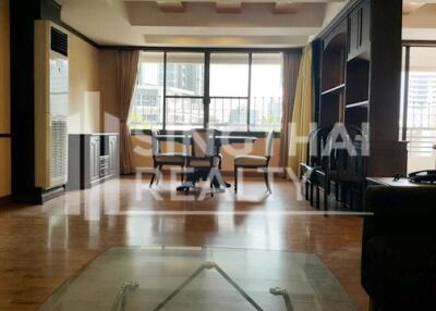 For RENT : Acadamia Grand Tower / 3 Bedroom / 2 Bathrooms / 195 sqm / 65000 THB [3591557]