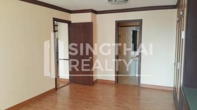 For RENT : Acadamia Grand Tower / 3 Bedroom / 2 Bathrooms / 195 sqm / 65000 THB [3591557]