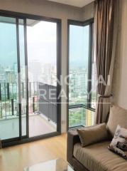 For RENT : Keyne By Sansiri / 2 Bedroom / 2 Bathrooms / 61 sqm / 65000 THB [3754703]