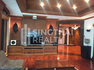 For RENT : Grand Langsuan / 2 Bedroom / 3 Bathrooms / 171 sqm / 65000 THB [4128323]