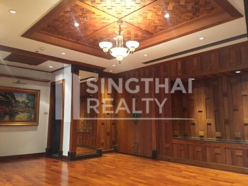 For RENT : Grand Langsuan / 2 Bedroom / 3 Bathrooms / 171 sqm / 65000 THB [4128323]