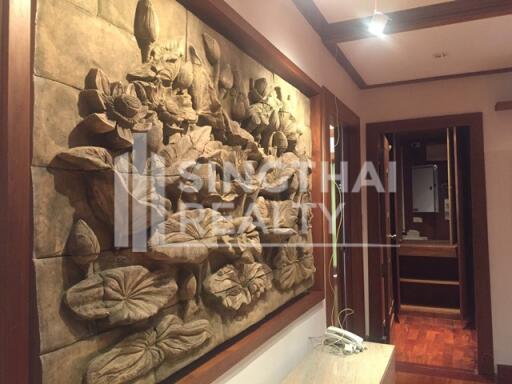 For RENT : Grand Langsuan / 2 Bedroom / 3 Bathrooms / 171 sqm / 65000 THB [4128323]