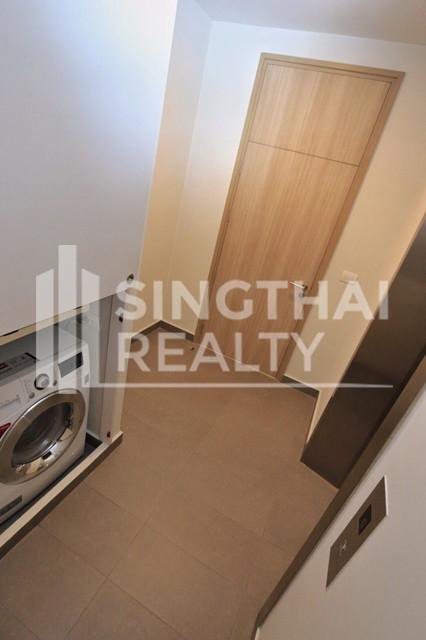 For RENT : Noble Ploenchit / 2 Bedroom / 2 Bathrooms / 88 sqm / 65000 THB [4124612]