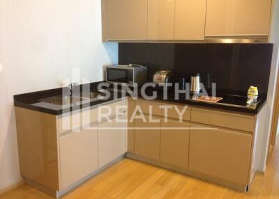 For RENT : 39 by Sansiri / 2 Bedroom / 2 Bathrooms / 78 sqm / 65000 THB [4319966]