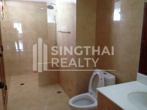 For RENT : Shiva Tower / 3 Bedroom / 3 Bathrooms / 351 sqm / 65000 THB [4344986]