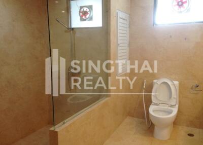 For RENT : Shiva Tower / 3 Bedroom / 3 Bathrooms / 351 sqm / 65000 THB [4344986]