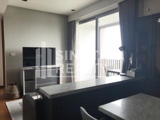 For RENT : Ashton Morph 38 / 2 Bedroom / 2 Bathrooms / 71 sqm / 65000 THB [4478246]