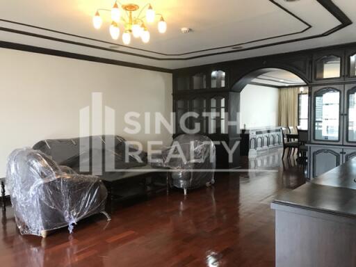 For RENT : Regent on the Park 1 / 3 Bedroom / 3 Bathrooms / 251 sqm / 65000 THB [4594058]