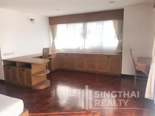 For RENT : Regent On the Park 3 / 3 Bedroom / 4 Bathrooms / 266 sqm / 65000 THB [4696061]