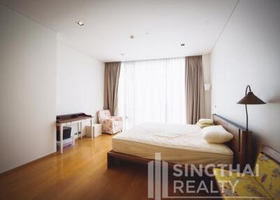 For RENT : Saladaeng Residences / 2 Bedroom / 2 Bathrooms / 94 sqm / 65000 THB [5548781]