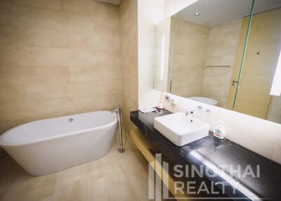 For RENT : Saladaeng Residences / 2 Bedroom / 2 Bathrooms / 94 sqm / 65000 THB [5548781]