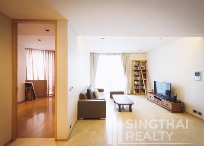 For RENT : Saladaeng Residences / 2 Bedroom / 2 Bathrooms / 94 sqm / 65000 THB [5548781]