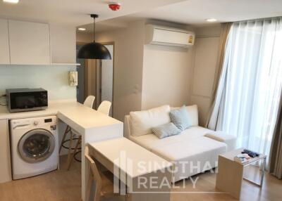 For RENT : LIV@49 / 2 Bedroom / 2 Bathrooms / 69 sqm / 65000 THB [5680514]