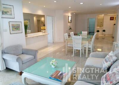 For RENT : Fifty Fifth Tower / 3 Bedroom / 3 Bathrooms / 196 sqm / 65000 THB [5870324]