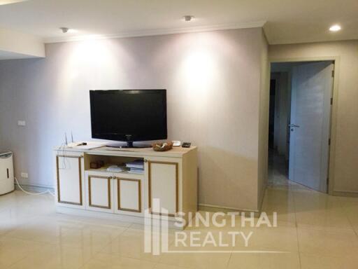 For RENT : Fairview Tower / 3 Bedroom / 3 Bathrooms / 258 sqm / 65000 THB [6159767]