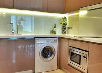 For RENT : Hyde Sukhumvit 13 / 2 Bedroom / 2 Bathrooms / 86 sqm / 65000 THB [6157983]