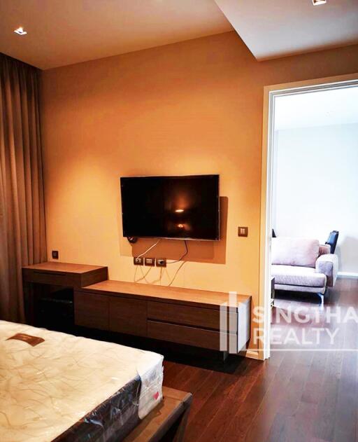 For RENT : The Diplomat 39 / 1 Bedroom / 1 Bathrooms / 61 sqm / 65000 THB [6346398]