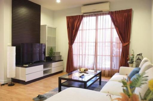 For RENT : CitiSmart Sukhumvit 18 / 3 Bedroom / 3 Bathrooms / 120 sqm / 65000 THB [6544707]