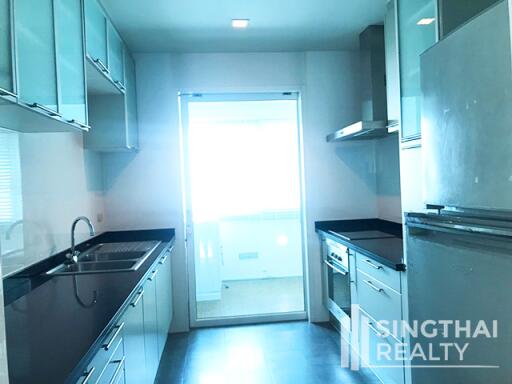 For RENT : 31 Place / 2 Bedroom / 3 Bathrooms / 331 sqm / 65000 THB [6636605]