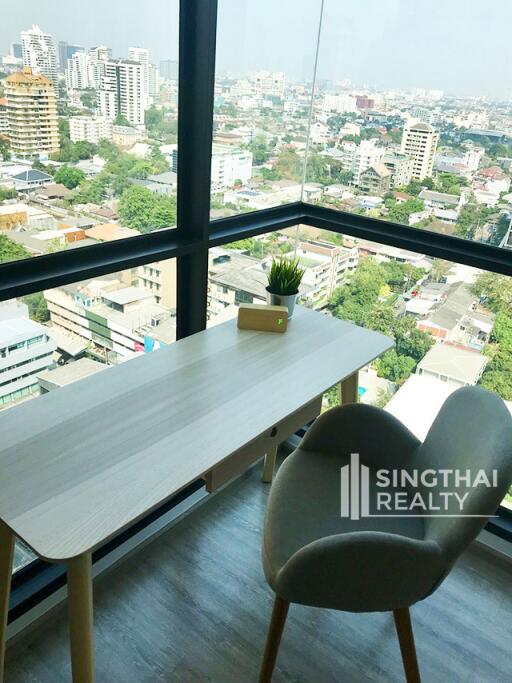 For RENT : RHYTHM Ekkamai / 2 Bedroom / 2 Bathrooms / 71 sqm / 65000 THB [6697799]