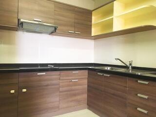 For RENT : Baan Suanpetch / 2 Bedroom / 2 Bathrooms / 131 sqm / 65000 THB [6751136]