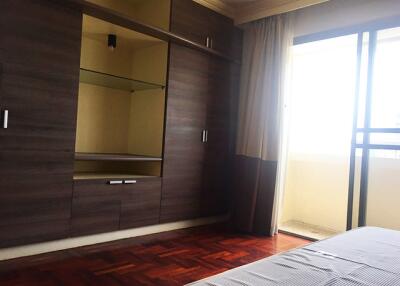 For RENT : Baan Suanpetch / 2 Bedroom / 2 Bathrooms / 131 sqm / 65000 THB [6751136]