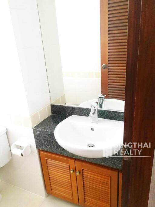 For RENT : P.R. Home II / 2 Bedroom / 2 Bathrooms / 181 sqm / 65000 THB [6918245]