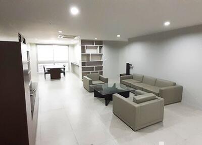 For RENT : President Park Sukhumvit 24 / 3 Bedroom / 3 Bathrooms / 224 sqm / 65000 THB [7169184]