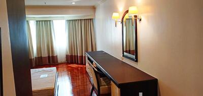 For RENT : Baan Suanpetch / 2 Bedroom / 2 Bathrooms / 131 sqm / 65000 THB [7273640]