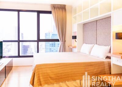 For RENT : HQ by Sansiri / 2 Bedroom / 2 Bathrooms / 76 sqm / 65000 THB [7623181]