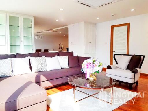 For RENT : Acadamia Grand Tower / 3 Bedroom / 2 Bathrooms / 166 sqm / 65000 THB [7650240]