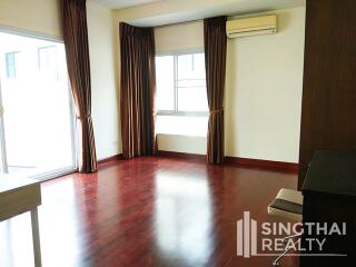 For RENT : House Ekkamai / 3 Bedroom / 3 Bathrooms / 151 sqm / 65000 THB [7653780]