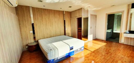 For RENT : President Park Sukhumvit 24 / 3 Bedroom / 4 Bathrooms / 224 sqm / 65000 THB [7658071]