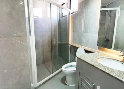 For RENT : President Park Sukhumvit 24 / 3 Bedroom / 4 Bathrooms / 224 sqm / 65000 THB [7658071]