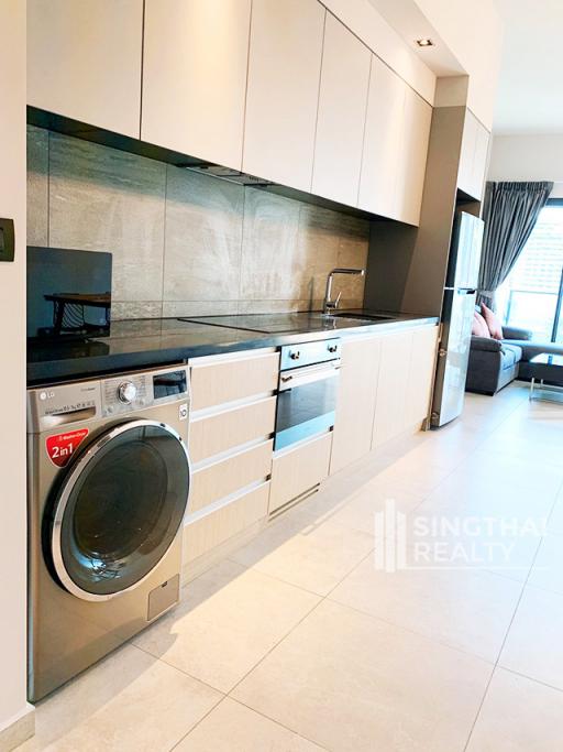 For RENT : The Lofts Asoke / 2 Bedroom / 2 Bathrooms / 89 sqm / 65000 THB [7669412]