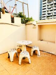 For RENT : Townhouse Phromphong / 3 Bedroom / 4 Bathrooms / 421 sqm / 85000 THB [7765265]