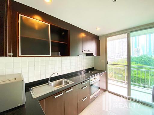 For RENT : Baan Thirapa / 3 Bedroom / 3 Bathrooms / 191 sqm / 65000 THB [7899308]