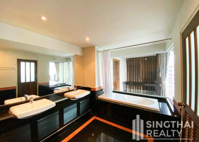 For RENT : Baan Thirapa / 3 Bedroom / 3 Bathrooms / 191 sqm / 65000 THB [7899308]