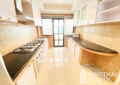 For RENT : Cosmo Villa / 3 Bedroom / 3 Bathrooms / 251 sqm / 65000 THB [7986790]